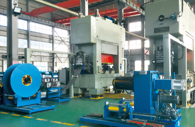 High speed punching line
